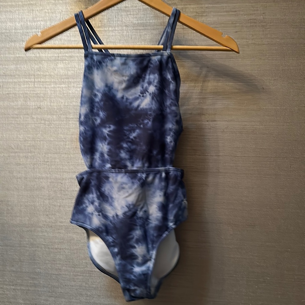 Abercrombie Kids girls one piece swimsuit